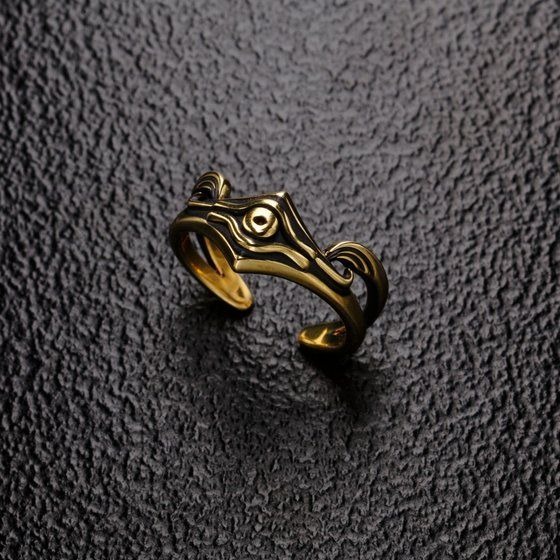 「遊☆戯☆王デュエルモンスターズ　リング（アテムver.）」13,200円（税込）（C）スタジオ・ダイス／集英社・テレビ東京・KONAMI