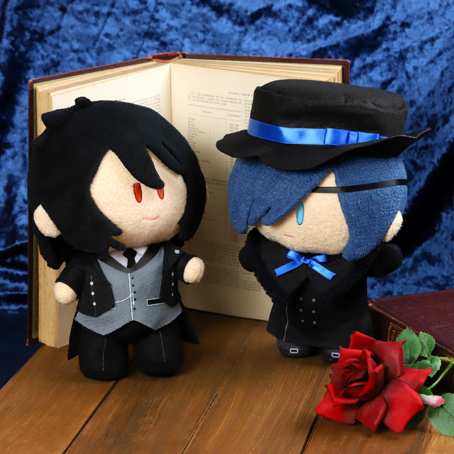 『黒執事』よりぬい 各3,200円（税抜）（C）Yana Toboso/SQUARE ENIX