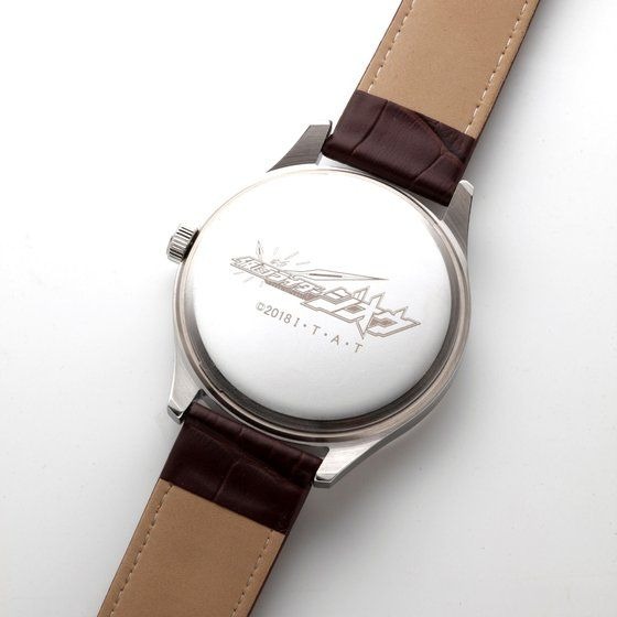 「仮面ライダージオウ　腕時計【ウォズモデル（逢魔降臨暦/未来ノート）】」各16,500円（税込）(C)2018 石森プロ・テレビ朝日・ADK・東映