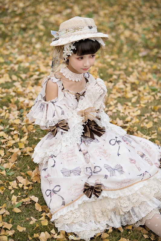 中国トップロリータモデル・猫梓子の超絶美少女ぶり！圧倒的で唯一無二の表情力で魅せる【写真42枚】