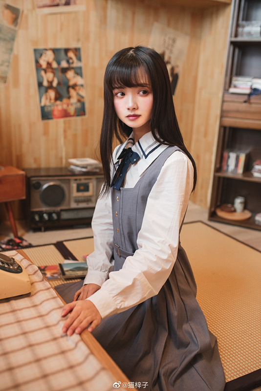 中国トップロリータモデル・猫梓子の超絶美少女ぶり！圧倒的で唯一無二の表情力で魅せる【写真42枚】