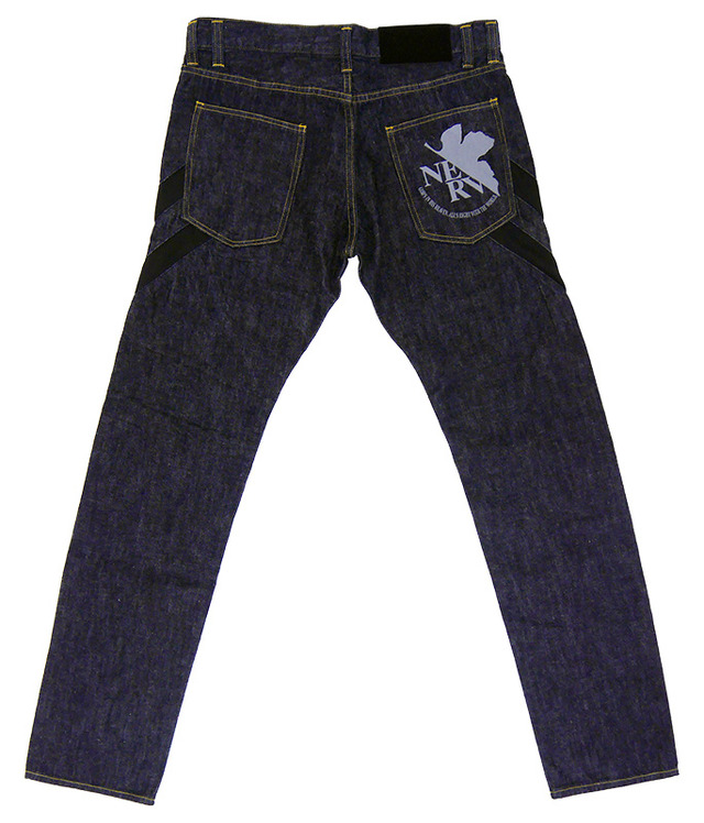 「【数量限定100本】プラグスーツ デザインジーンズ」15,000円（税別）（C）カラー