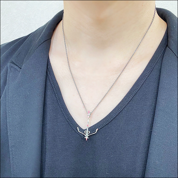 「『マギアレコード 魔法少女まどか☆マギカ外伝』キャラクターモチーフペンダント（全8種）」12,000円（税別）（C）Magica Quartet/Aniplex・Magia Record Anime Partners