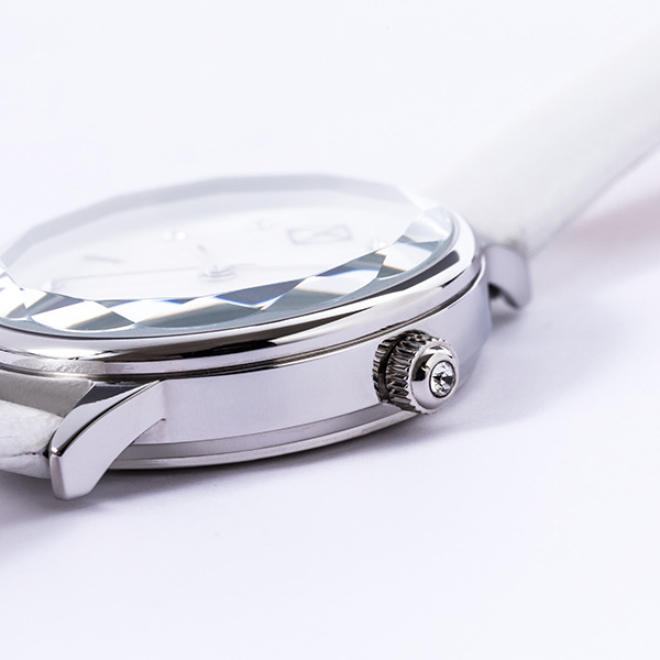 「日番谷冬獅郎 モデル 腕時計」15,800円(税別)（C）久保帯人／集英社・テレビ東京・dentsu・ぴえろ