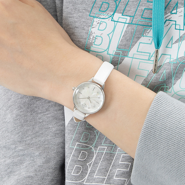 「日番谷冬獅郎 モデル 腕時計」15,800円(税別)（C）久保帯人／集英社・テレビ東京・dentsu・ぴえろ