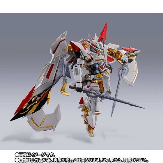 「METAL BUILD ガンダムアストレイ ゴールドフレーム天ハナ バージョン華」27,500円（税込）（C）創通・サンライズ