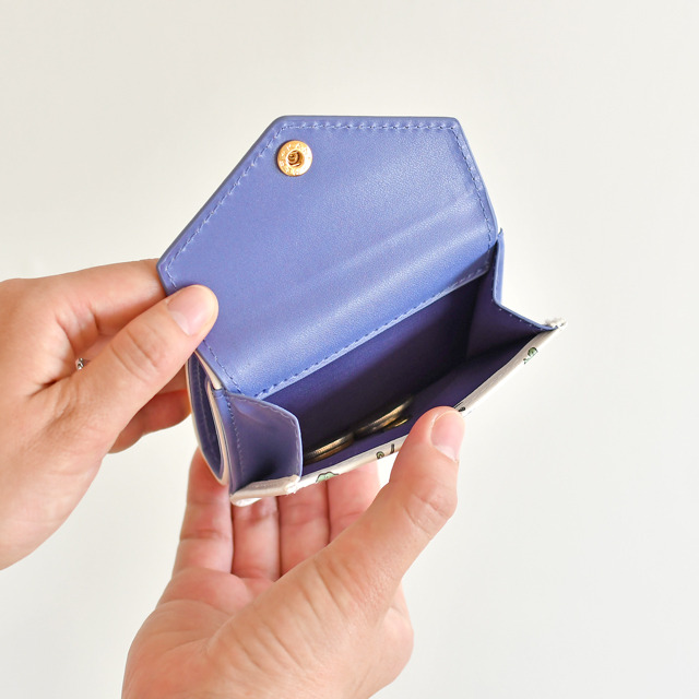 「ミニウォレット」3,500円（税抜）（C）2015-2020 DMM GAMES/Nitroplus