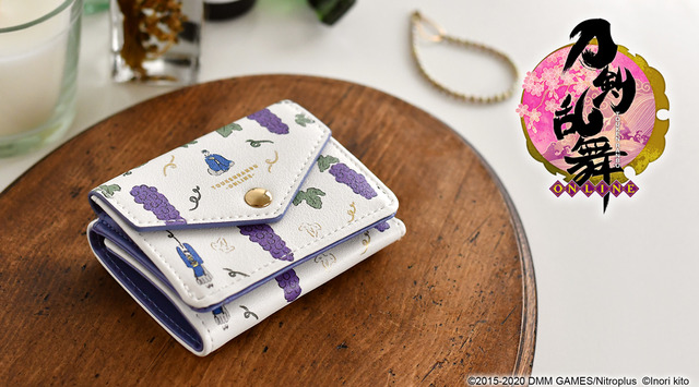 「ミニウォレット」3,500円（税抜）（C）2015-2020 DMM GAMES/Nitroplus