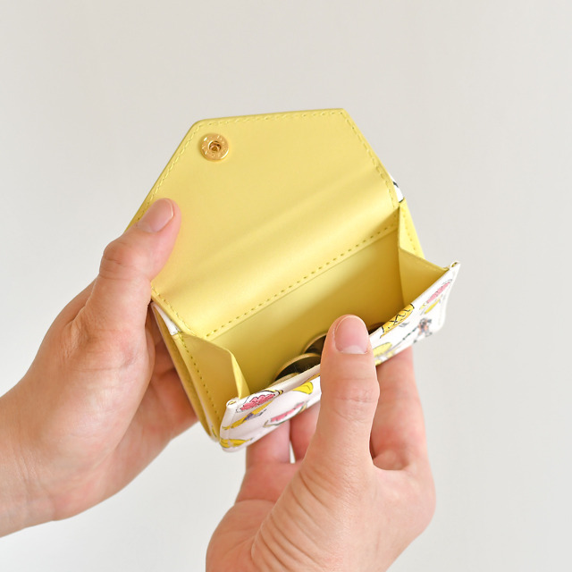 「ミニウォレット」3,500円（税抜）（C）2015-2020 DMM GAMES/Nitroplus