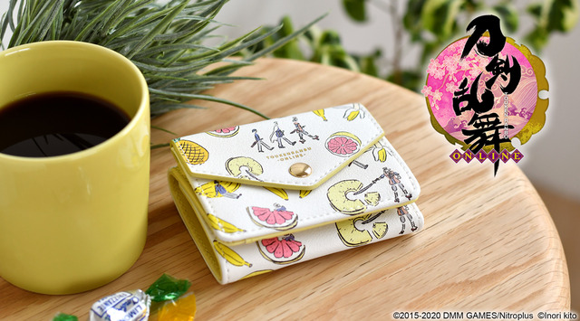 「ミニウォレット」3,500円（税抜）（C）2015-2020 DMM GAMES/Nitroplus