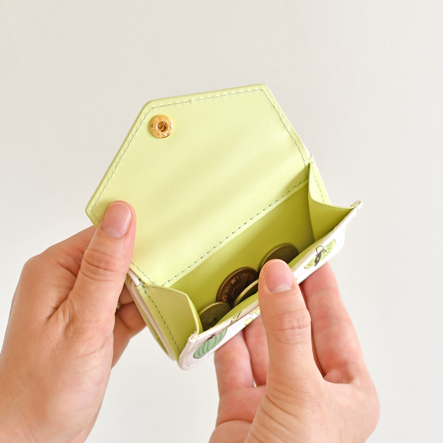 「ミニウォレット」3,500円（税抜）（C）2015-2020 DMM GAMES/Nitroplus