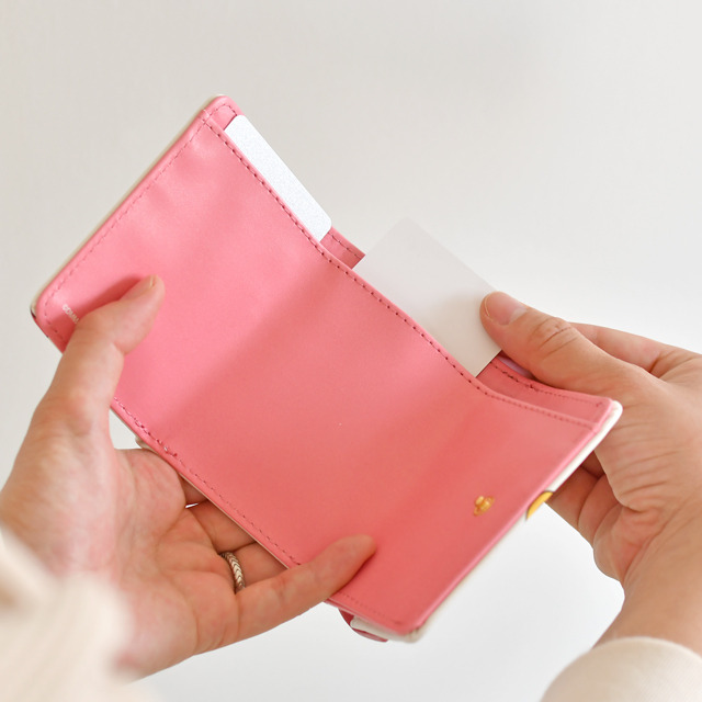 「ミニウォレット」3,500円（税抜）（C）2015-2020 DMM GAMES/Nitroplus