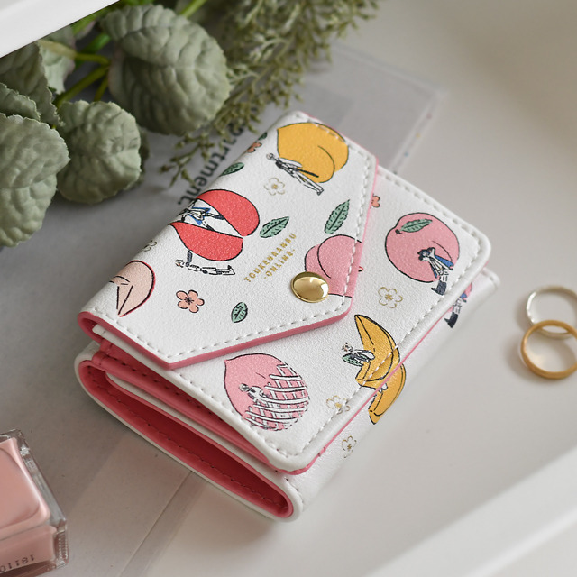 「ミニウォレット」3,500円（税抜）（C）2015-2020 DMM GAMES/Nitroplus