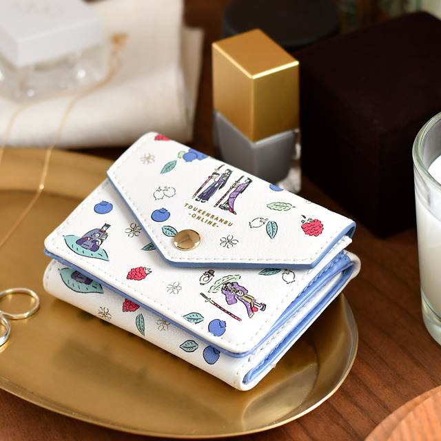 「ミニウォレット」3,500円（税抜）（C）2015-2020 DMM GAMES/Nitroplus