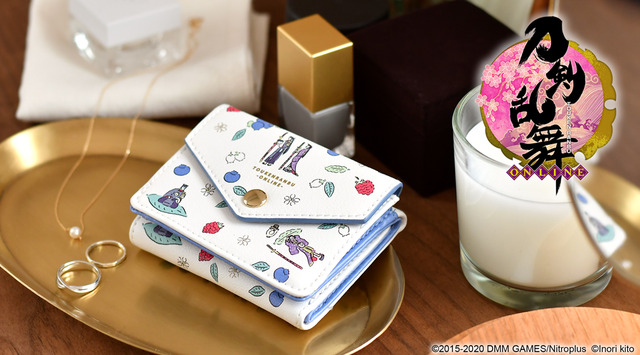 「ミニウォレット」3,500円（税抜）（C）2015-2020 DMM GAMES/Nitroplus