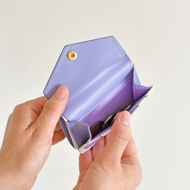 「ミニウォレット」3,500円（税抜）（C）2015-2020 DMM GAMES/Nitroplus