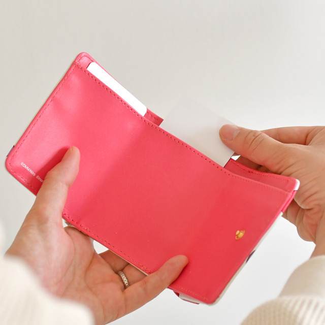 「ミニウォレット」3,500円（税抜）（C）2015-2020 DMM GAMES/Nitroplus