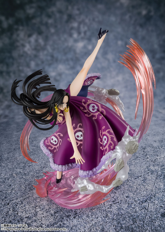 「フィギュアーツZERO［EXTRA BATTLE］ボア・ハンコック-頂上決戦-」6,380円（税込み）（C）尾田栄一郎／集英社・フジテレビ・東映アニメーション