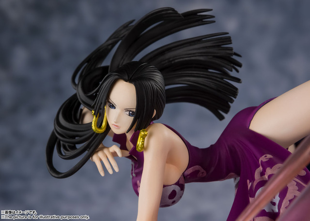 「フィギュアーツZERO［EXTRA BATTLE］ボア・ハンコック-頂上決戦-」6,380円（税込み）（C）尾田栄一郎／集英社・フジテレビ・東映アニメーション