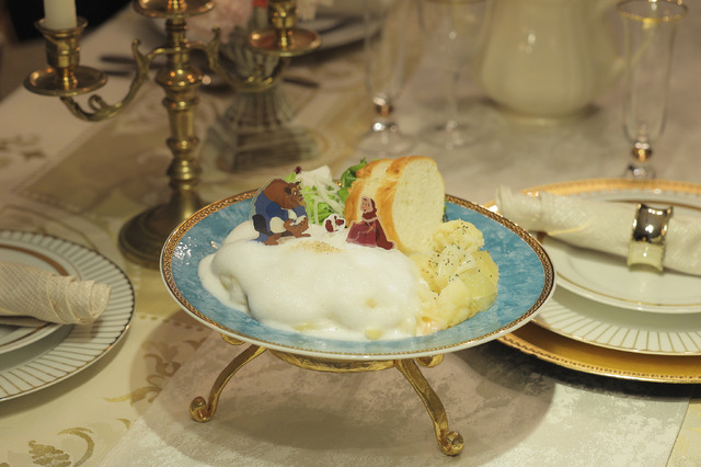 ＜Something There＞愛の雪解け・クリームパスタ 1,990円（C）Disney