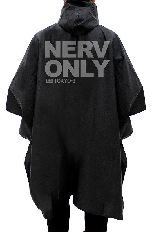 「ネルフ レインポンチョ」5,000円（税別）（C）カラー