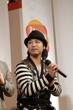 「ブレイクブレイド」“運命に抗うトークショー”