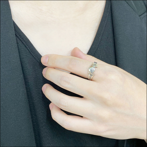 『FGOバビロニア』コラボシルバーアクセサリーキャラクターモチーフリング＜アナ＞10,000円（税抜き）（C）TYPE-MOON / FGO7 ANIME PROJECT