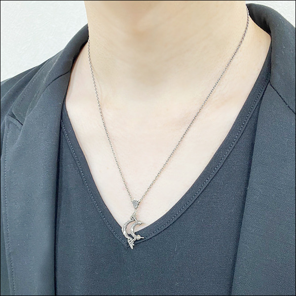 『FGOバビロニア』コラボシルバーアクセサリーキャラクターモチーフペンダント＜イシュタル＞15,000円（税抜き）（C）TYPE-MOON / FGO7 ANIME PROJECT