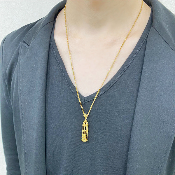 『FGOバビロニア』コラボシルバーアクセサリーキャラクターモチーフペンダント＜イシュタル＞15,000円（税抜き）（C）TYPE-MOON / FGO7 ANIME PROJECT