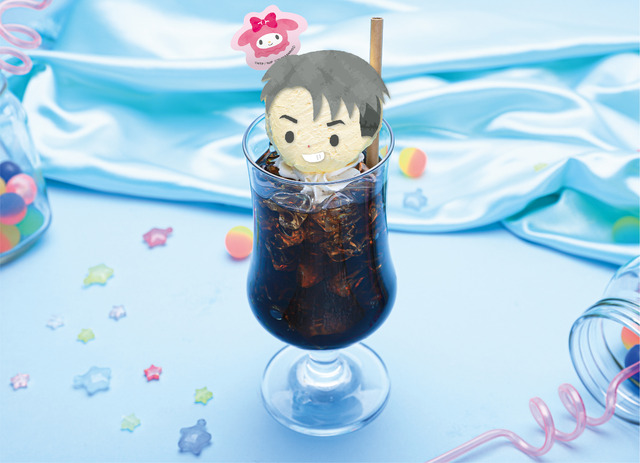 コーラフロート 989円（税抜）（C）はせつ町民会／ユーリ!!! on ICE 製作委員会（C）1976,1989,1992,1993,1996,1998,2020 SANRIO CO.,LTD. APPROVAL NO.610406