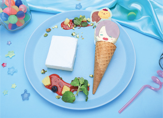 チーズケーキ＆アイスプレート 1,399円（税抜）（C）はせつ町民会／ユーリ!!! on ICE 製作委員会（C）1976,1989,1992,1993,1996,1998,2020 SANRIO CO.,LTD. APPROVAL NO.610406