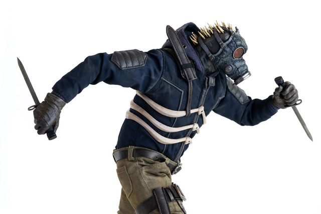 「カイマン（アニメバージョン）」18,000円（税別）（C）2020 Q-HAYASHIDA・Shogakukan／Dorohedoro Project