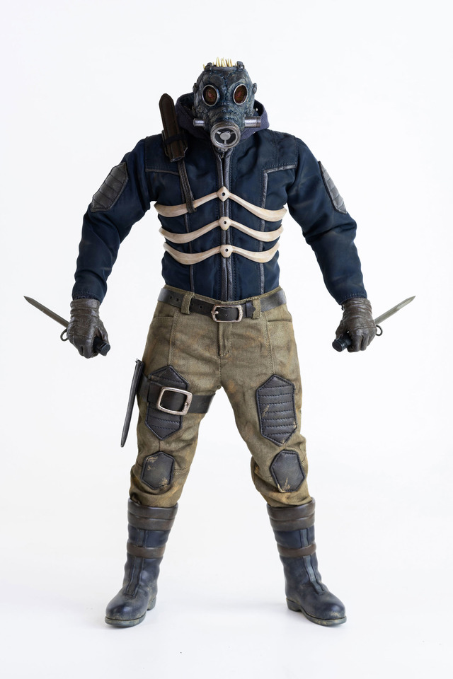 「カイマン（アニメバージョン）」18,000円（税別）（C）2020 Q-HAYASHIDA・Shogakukan／Dorohedoro Project