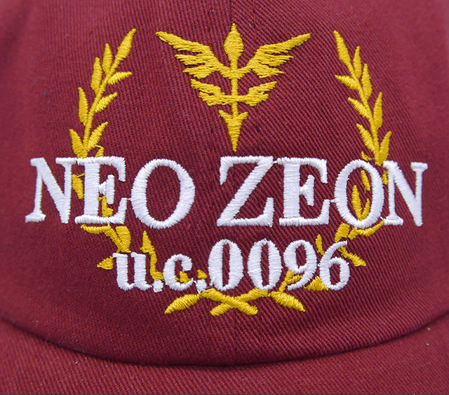 「ネオ・ジオン 刺繍キャップ」3,700円（税別）（C）創通・サンライズ