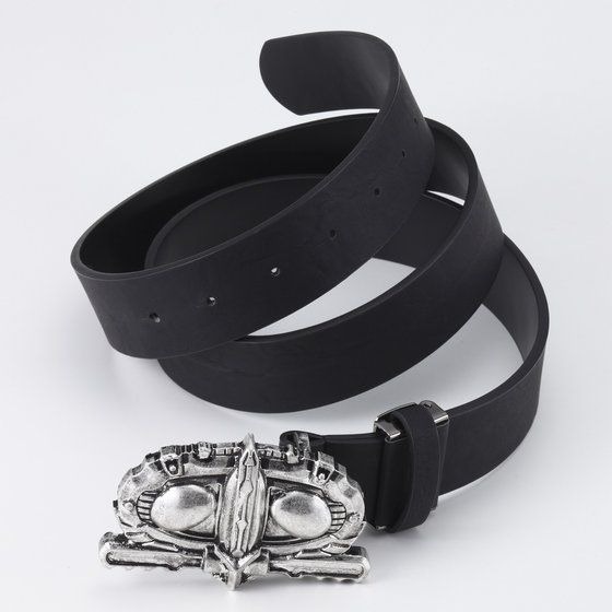 「仮面ライダーアマゾンズ変身ベルト風カジュアルベルト」4,180円（税込）（C）石森プロ・東映