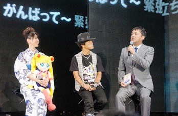 小佐野さんのスペシャルエピソードに、ふたりともびっくり。