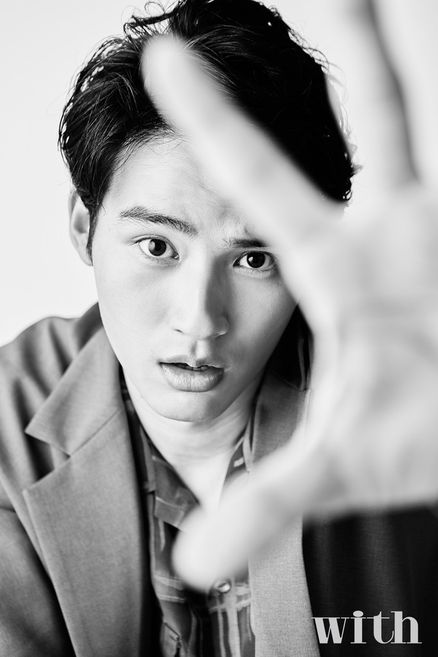 「with」2020年8月号 岡田健史