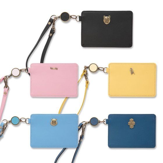 「鬼滅の刃 レザーリール付きパスケース」各11,000円（税込）（C）吾峠呼世晴／集英社・アニプレックス・ufotable