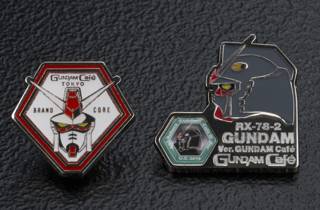 「GUNDAM Cafe　TOKYO BRAND CORE」ピンバッジ