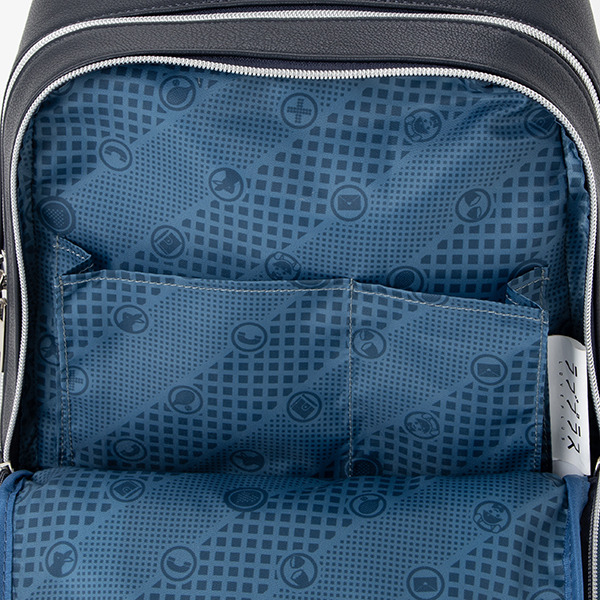 高嶺愛花モデル デイバッグ／14,800円（税抜）（C）Konami Digital Entertainment