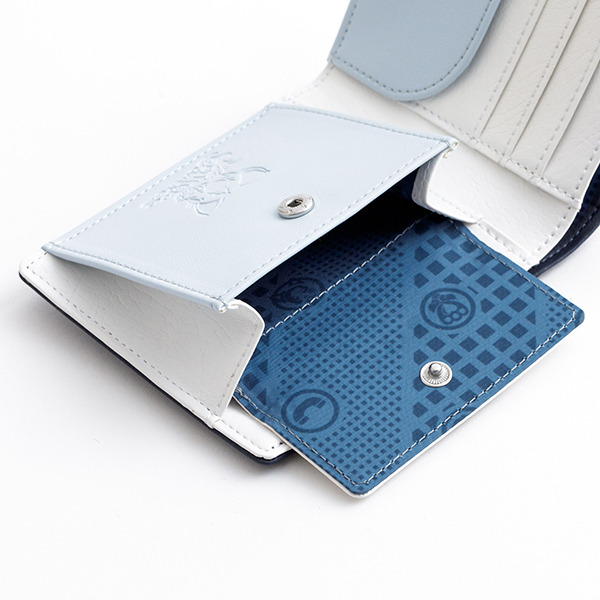 小早川凛子モデル 財布／10,800円（税抜）（C）Konami Digital Entertainment