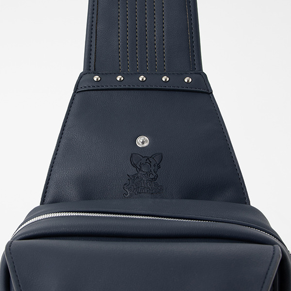 小早川凛子モデル ボディバッグ／12,800円（税抜）（C）Konami Digital Entertainment