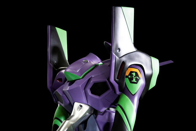 「エヴァンゲリオン初号機 ヒューマンスケールフィギュア」340万円（オプション込・税別）（C）SMALL WORLDS（C）khara