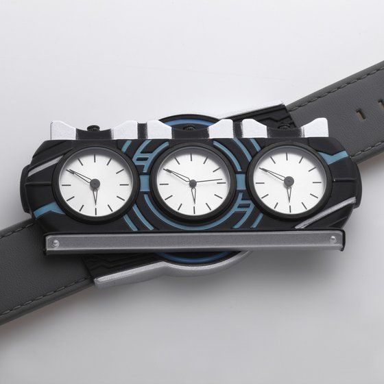 「仮面ライダーオーズ／OOO　変身！腕時計【Live Action Watch】」29,700円（税込）（C）石森プロ・東映