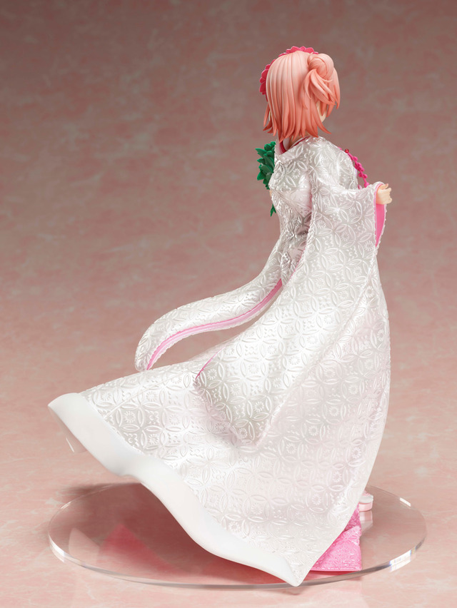 「やはり俺の青春ラブコメはまちがっている。 完　由比ヶ浜結衣-白無垢-1/7 スケールフィギュア17,800円（税別）（C）渡 航、 小学館／やはりこの製作委員会はまちがっている。 完