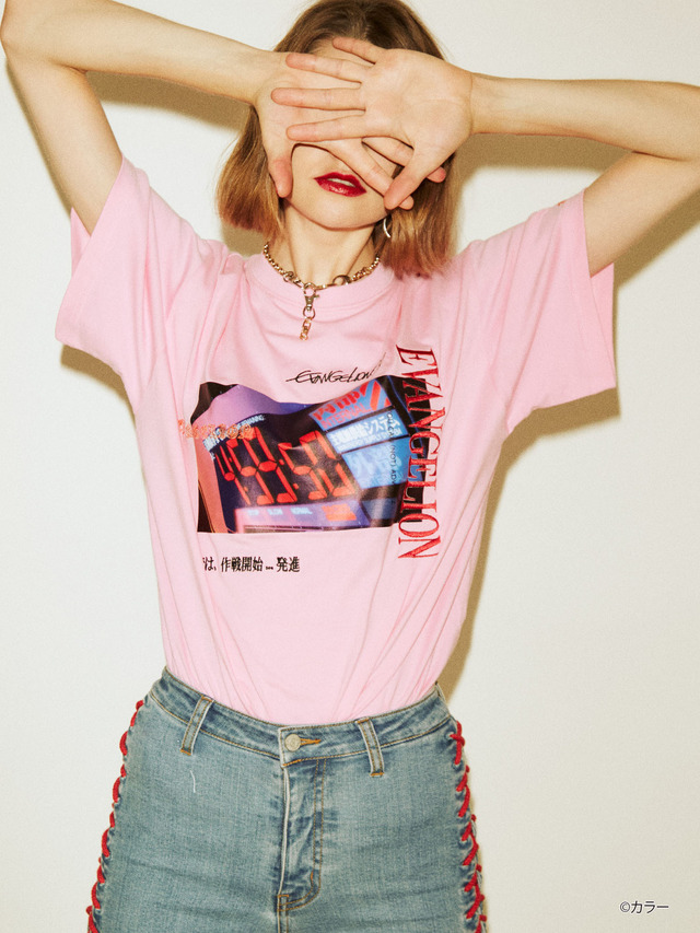 「『ヱヴァンゲリヲン新劇場版：破』ロゴTシャツ・ピンク」6,000円（税抜）（C）カラー