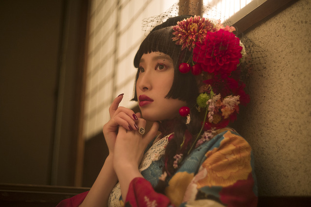 南條愛乃（アーティスト写真）