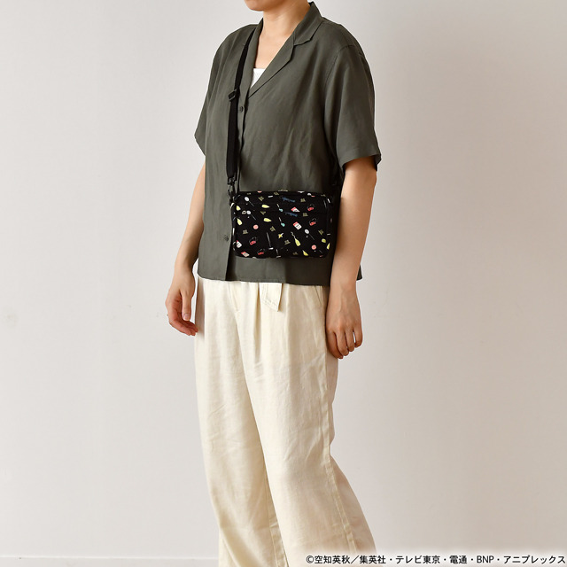 「2WAYポーチ」3,900円（税抜）（C）空知英秋／集英社・テレビ東京・電通・BNP・アニプレックス