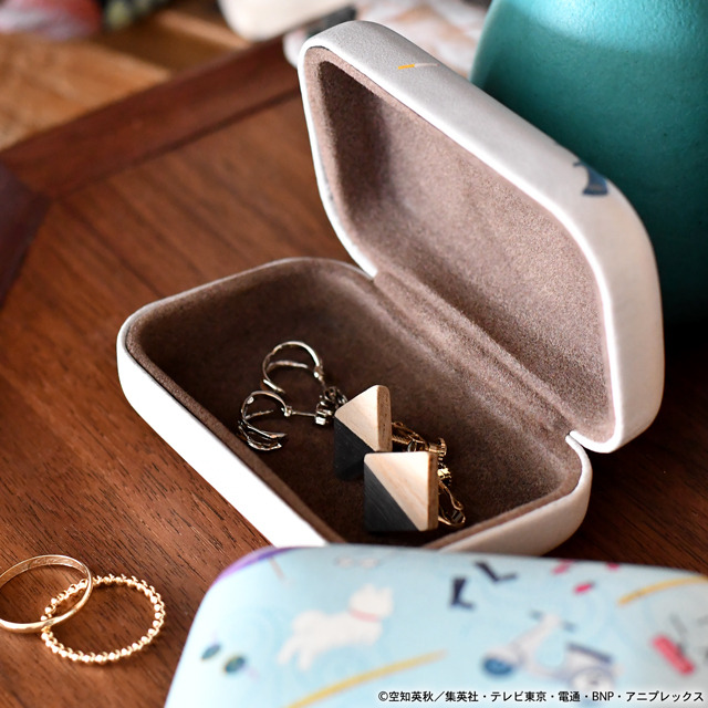 「小物ケース」1,600円（税抜）（C）空知英秋／集英社・テレビ東京・電通・BNP・アニプレックス