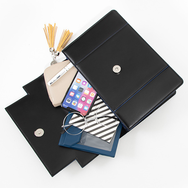 山姥切長義モデル バッグ／12,800円（税別）（C）2015-2020 DMM GAMES/Nitroplus